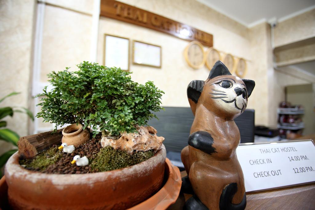 Thai Cat Hostel Бангкок Екстер'єр фото