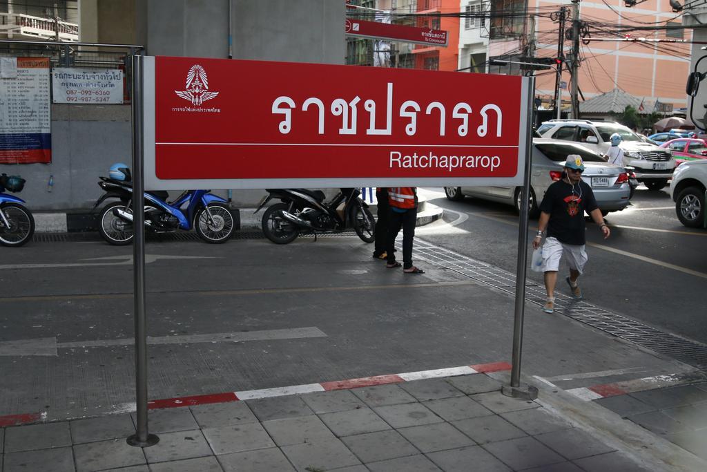 Thai Cat Hostel Бангкок Екстер'єр фото