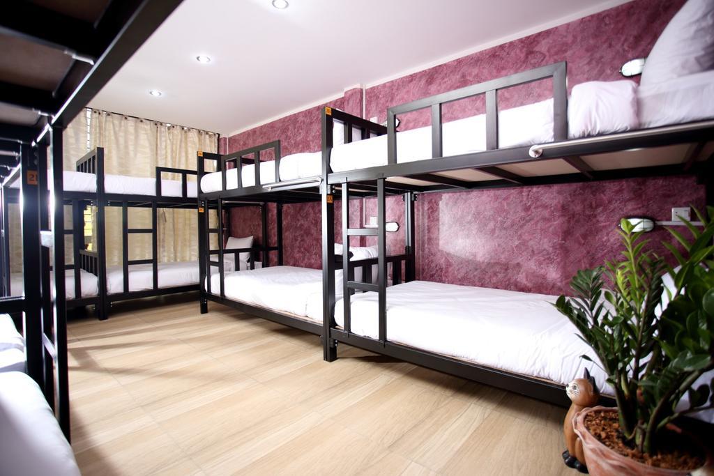 Thai Cat Hostel Бангкок Екстер'єр фото