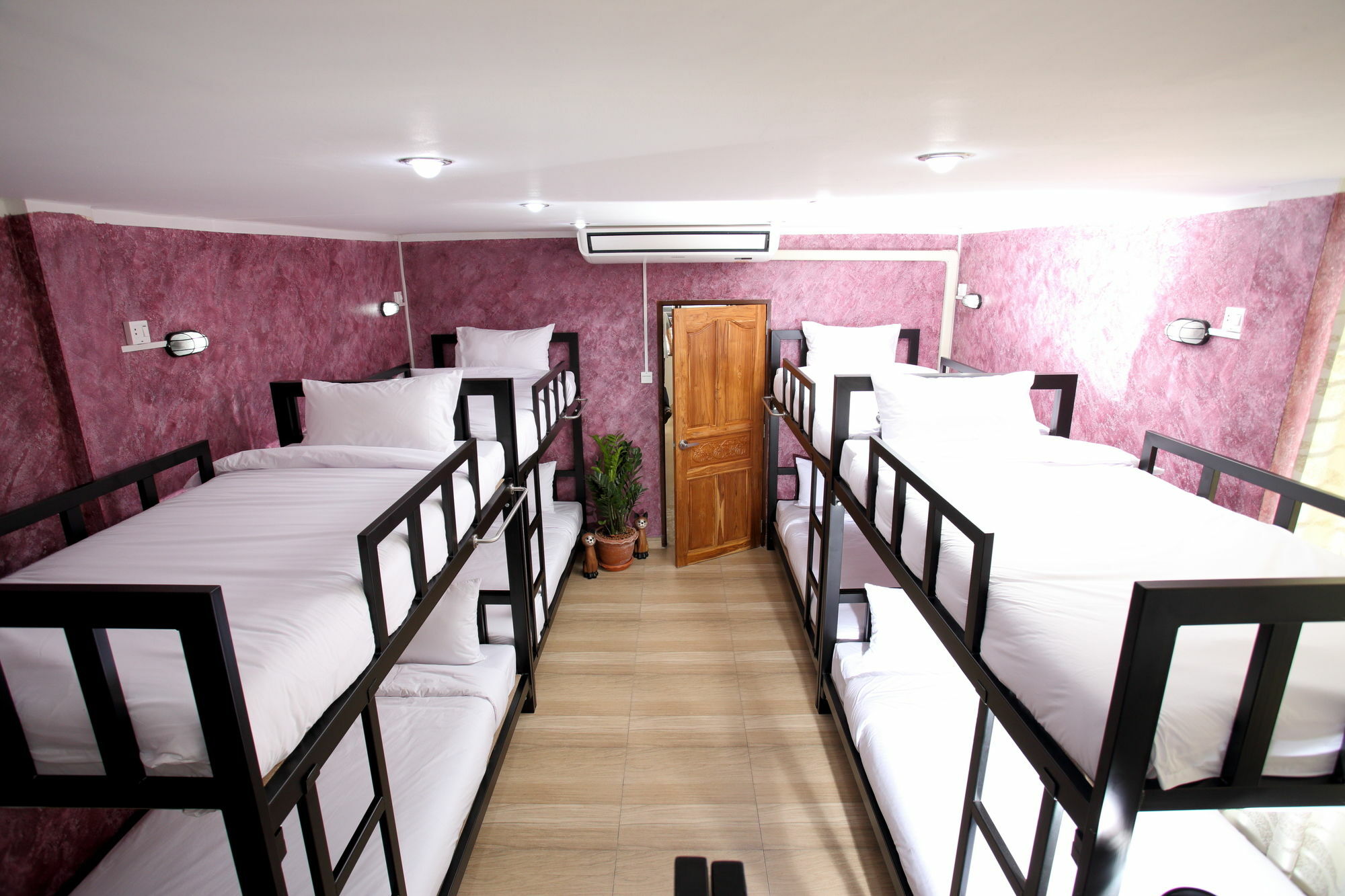 Thai Cat Hostel Бангкок Екстер'єр фото