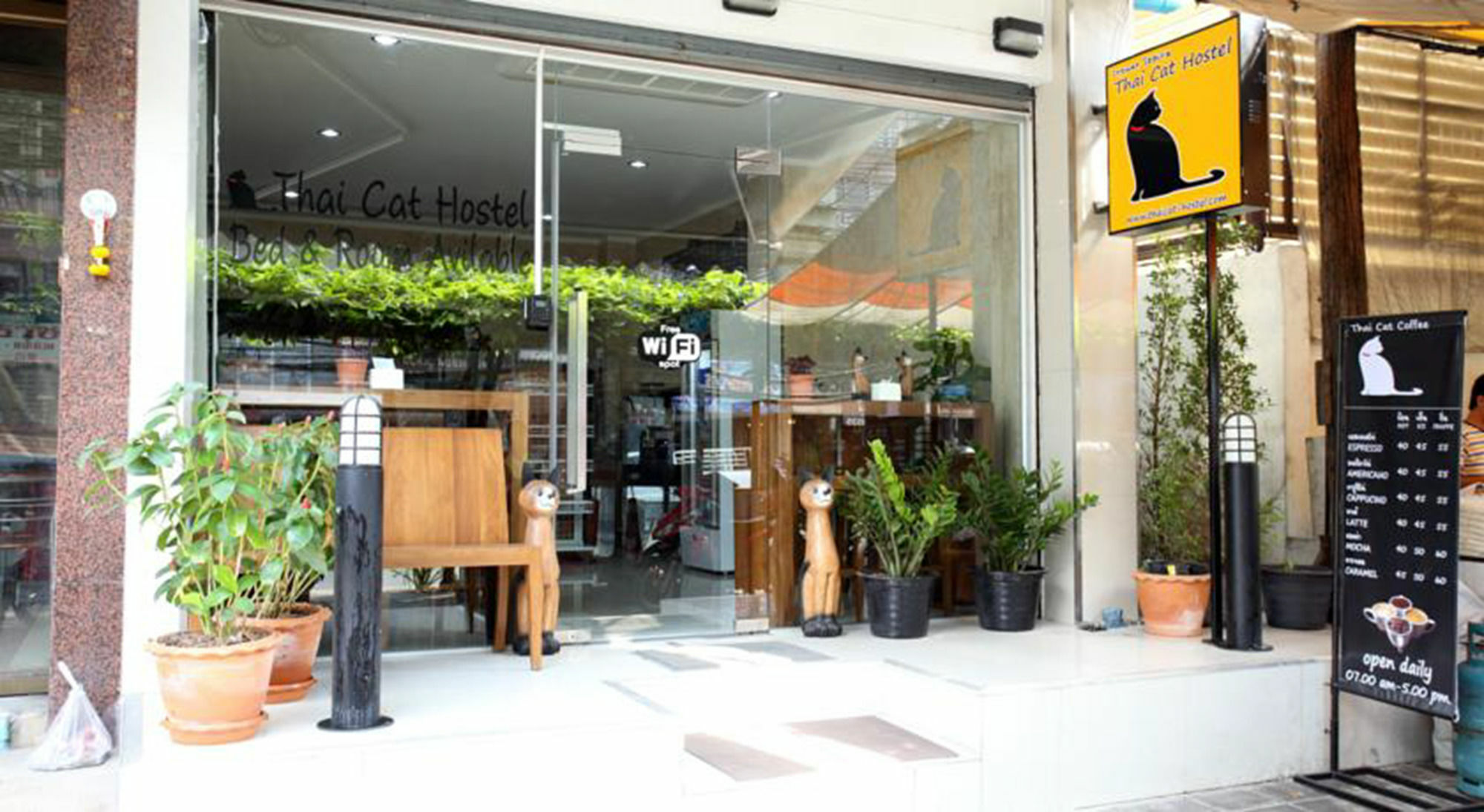 Thai Cat Hostel Бангкок Екстер'єр фото